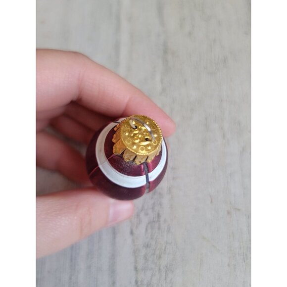 Mini blown glass football sport ornament Xmas - Picture 4 of 5